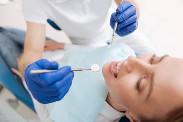 Best Root Canal Treatment  in Lake City, FL